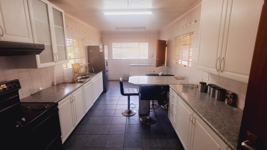 4 Bedroom Property for Sale in Vaalpark Free State